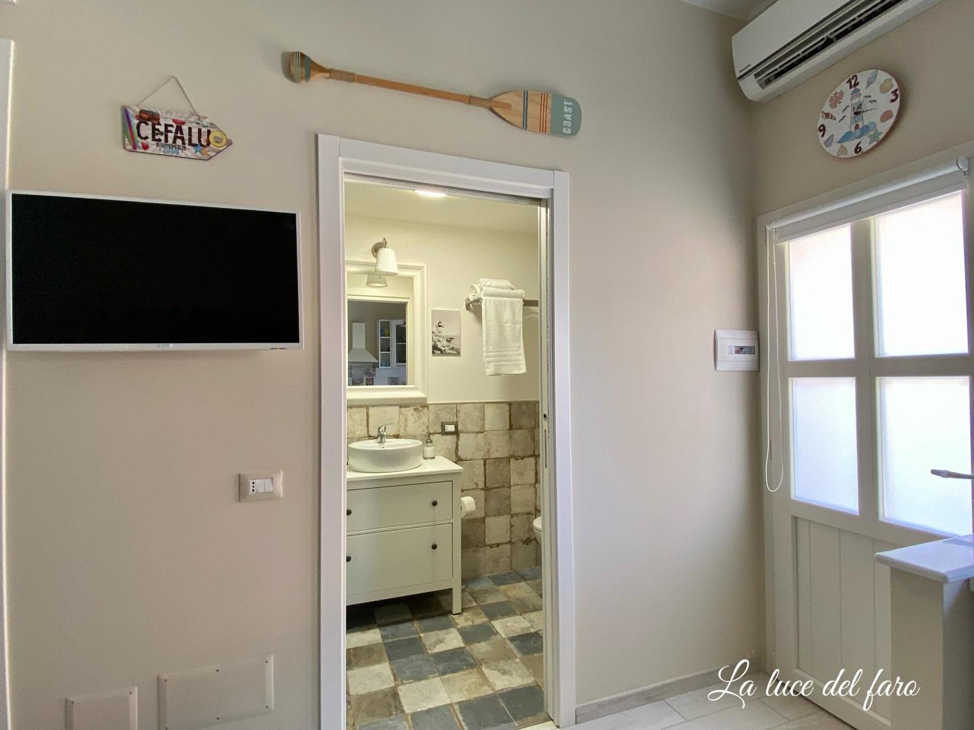 La Luce Del Faro Apartment Cefalu Exterior photo